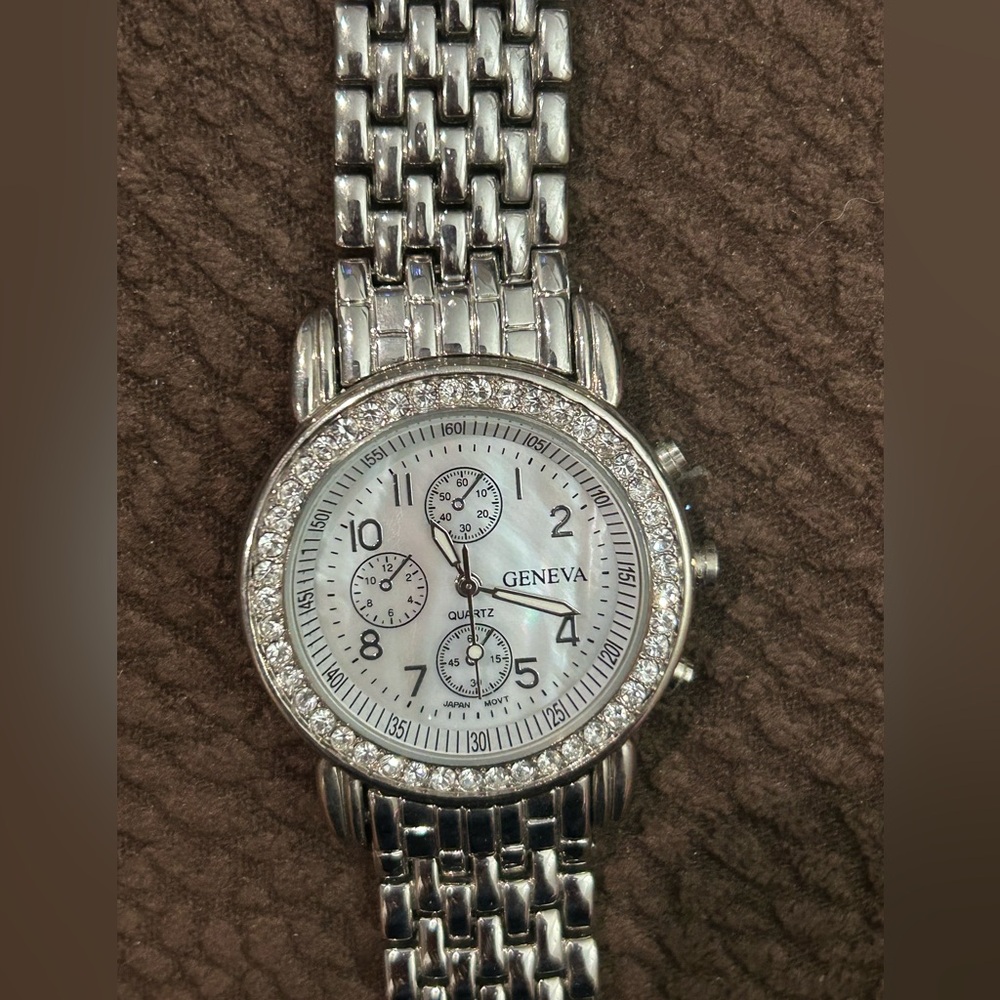 Geneva watch silver with rhinestones